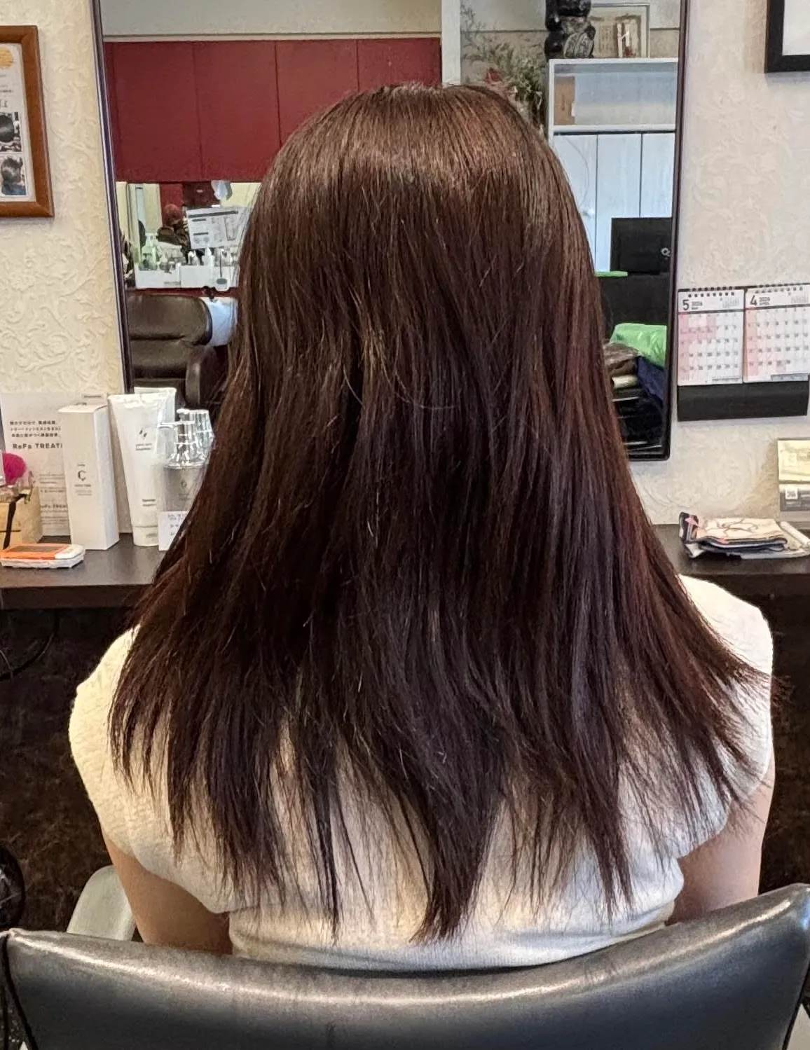 ロングヘアの髪質改善の施術前の写真
