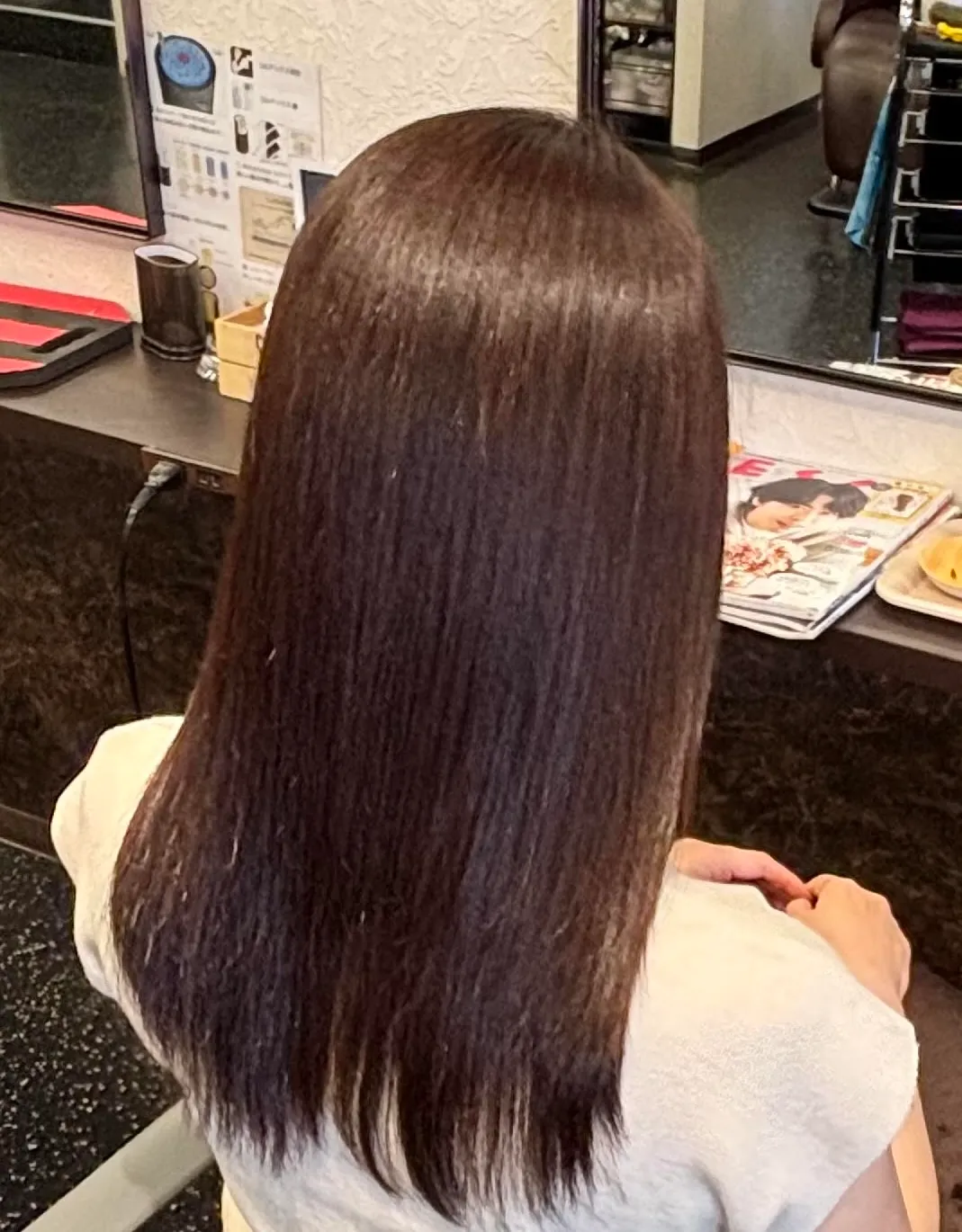 ロングヘアの髪質改善の施術後の写真