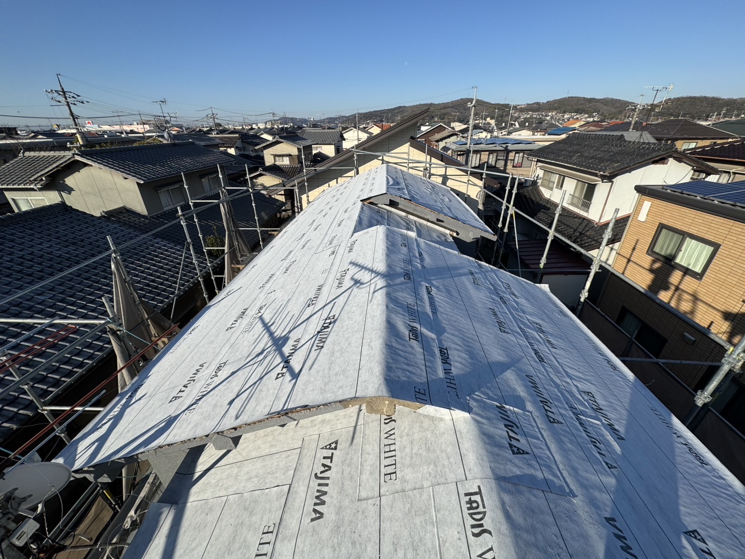 屋根葺き替え工事