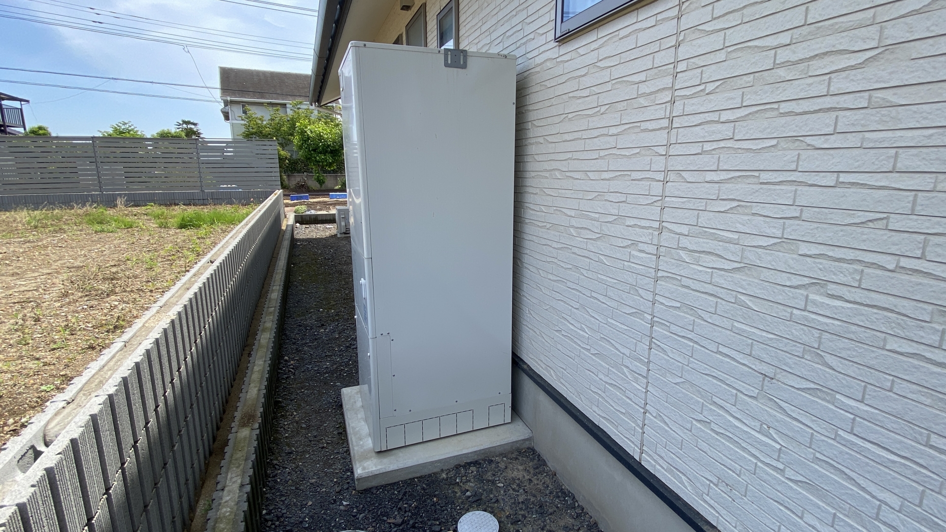 設置されたエコキュートの施工事例